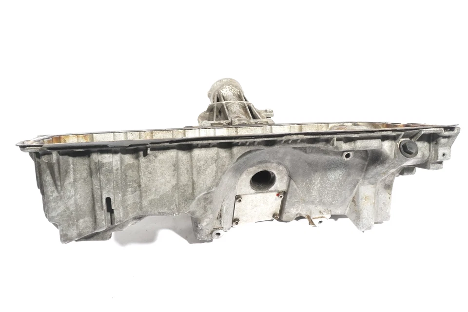 2008 - 2010 BMW e60 e61 525xi 528xi 530xi AWD PANELA DE ÓLEO DO MOTOR FABRICANTE DE EQUIPAMENTO ORIGINAL - Imagem 1 de 4