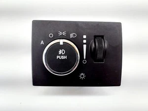 JEEP GRAND CHEROKEE HEADLIGHT SWITCH CONTROL MODULE P68142242AA / 28398750 - Picture 1 of 4