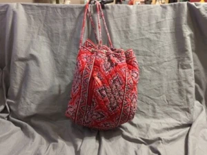 Vera Bradley ""Frankly Scarlet"" Kordelzug Rucksack, rot/schwarz/weiß - GEBRAUCHT  - Bild 1 von 15