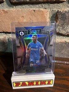 Premier League Select 2023-24 - MOISES CAICEDO - Ecualizadores - Silver Prizm - #7 - Imagen 1 de 2