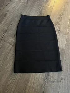 BCBG MAXAZRIA Solid Black Stretchy Fitted Pencil Skirt Women's Size XS - Picture 1 of 4