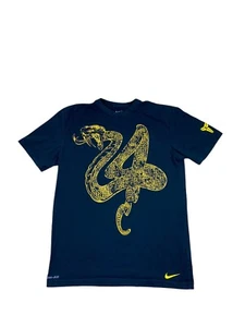 T-shirt uomo NIKE nera Y2K Kobe Bryant 24 nera Mamba oro serpente taglia media - Foto 1 di 3