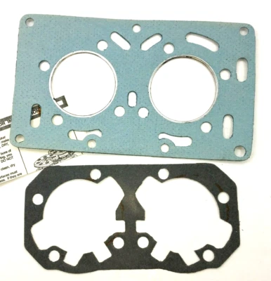 Kioritz KEC CCW 440 Liquid Cooled Engine Head And Base Gasket Set To51 NOS - Image 1 of 4