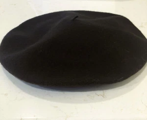 Vintage Black Genuine French Beret 100% Wool Hat 10.5" for Carson Pirie Scott Co - Picture 1 of 4