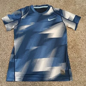Nike Pro Dri Fit Fitted Athletic T-Shirt Boys Size Large - Picture 1 of 5