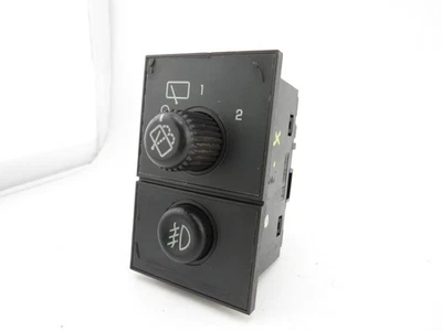 00-02 Chevy GMC | Yukon Tahoe Suburban | Rear Wiper & Fog Lamp Switch | 15735839 - Image 1 of 4