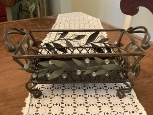 Vintage Partylite Leaf and Beads Metal Wire Brick Basket Candle Holder 11.5x5x5 - Picture 1 of 4