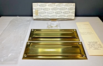 Nuevo de Lote Antiguo Años 80 H.B. Juego de placas de buzón de latón macizo Ives #627 (9"x3") Foto 1 de 4