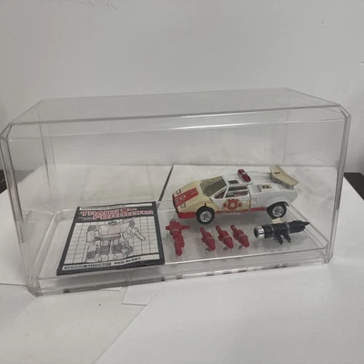 Red Alert 100% Completo 1985 Vintage Takara G1 Transformers Lamborghini Encased Foto 1 de 4