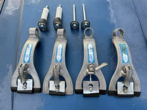 4 QUICK N EASY Roof Rack Towers Gutter Drip Rail Mount for round cross bars NICE - Picture 1 of 9