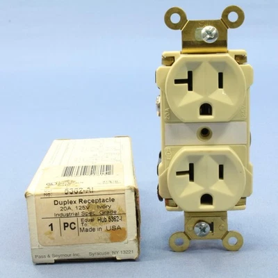 Pass & Seymour 5361 Ivory 20A Auto-Grounding Receptacle Outlet 5-20R Industrial - Image 1 of 4