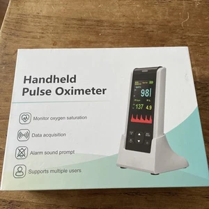 Handheld Pulse Oximeter - Picture 1 of 5
