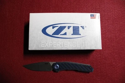 Zero Tolerance Folding Knife 3.25" MagnaCut Blade Carbon F/Titanium Handle - Image 1 of 2