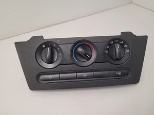 06-09 FORD FUSION Temperature Control AC Main Manual Control 6E5H19980AF - Picture 1 of 12