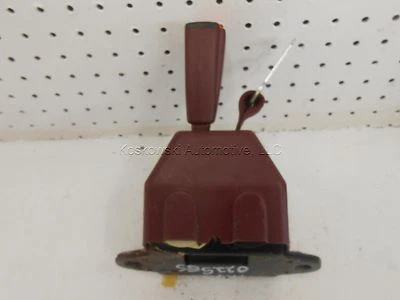 Cinturón de seguridad trasero cabina extendida hebilla y cinturón de regazo Chevy GMC C1500 K1500 ROJO Foto 1 de 2