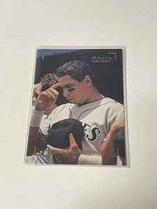 1997 Topps Gallery Photo Gallery #PG13 Andres Galarraga  **012433