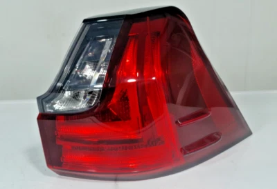 16-21 LEXUS LX570 TRASERO DERECHO LADO PASAJERO EXTERIOR LED LUZ TRASERA MONTAJE LÁMPARA OEM Foto 1 de 4