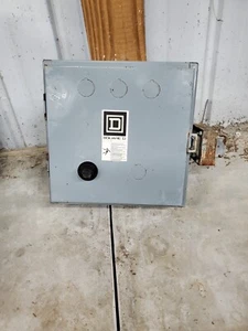 MOTOR STARTER PANEL - Picture 1 of 2