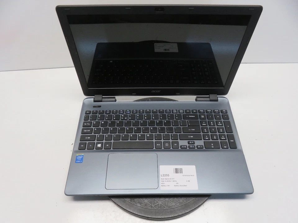 Acer Aspire E5-571 Intel i3-4030U 1,9GHz 4GB OHNE HDD ohne Batt - Bild 1 von 4