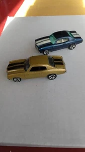 2 Hot Wheels Die Cast Metal Toy Vehicle - replica 1970 Chevy Chevelle - Picture 1 of 5