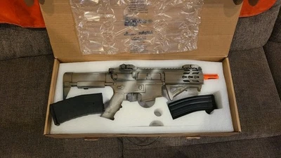 Airsoft Krytac Trident MK2 PDW con pintura personalizada + 2 cargadores Foto 1 de 4