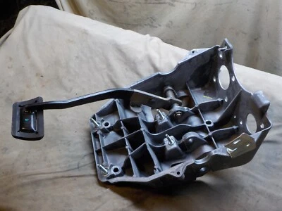 03-05 Dodge Ram 1500 2500 3500 montaje pedal freno con montaje # 55351190AC Foto 1 de 4