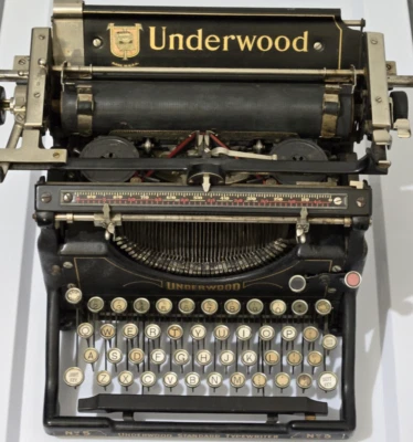 Старинная стандартная пишущая машинка Underwood No 5 готова к восстановлению - Изображение 1 из 4