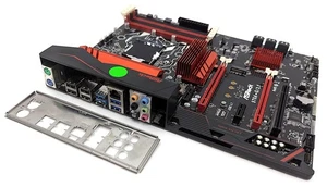 Placa madre de escritorio ASRock 970A-G/3.1 Socket AM3+ AMD 970 DDR3 SDRAM USB 3.1 ATX - Imagen 1 de 15