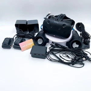 HTC Vive VR Headset Kit System Virtual Reality Complete Set Excellent Condition - Picture 1 of 18