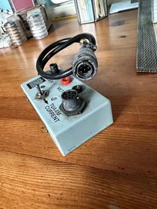 CLANSMAN L/ROVER FFR/NON FFR TUAAM & RADIO CURRENT MONITORING BOX - Picture 1 of 4