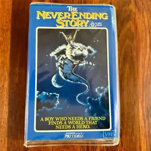 Vintage 1984 Clamshell THE NEVER ENDING STORY Video VHS Roadshow - Picture 1 of 7