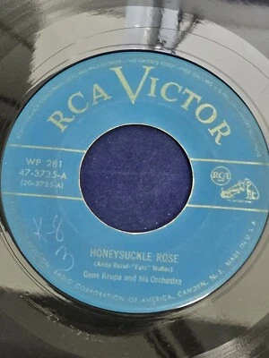 Gene Krupa ~ Honeysuckle Rose / Black & Blue ~ 45 RPM ~ Big Band Swing  Foto 1 de 4