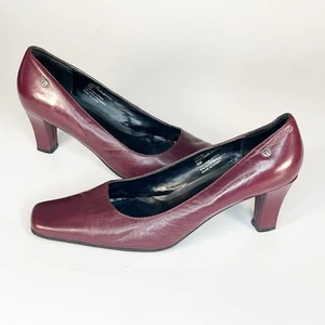 Zapatos de tacón Etienne Aigner vintage Holbrook de cuero rojo borgoña 8,5 - Imagen 1 de 15