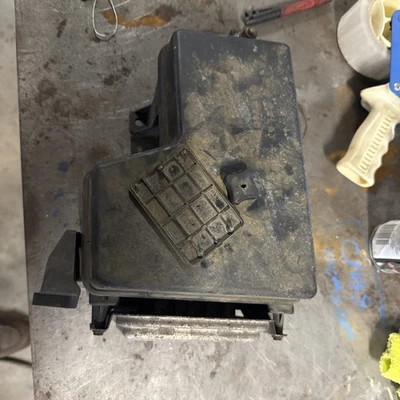 2004 DODGE RAM 2500 3500 INTEGRATED POWER MODULE TIPM P05026032AA OEM - Image 1 of 4