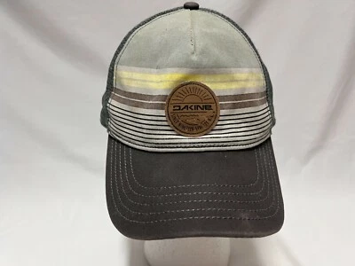 HAT DAKINE VINTAGE LEATHER LOGO BADGE GRAY MESH BACK SNAPBACK SINCE 1979 TRUCKER - Imagem 1 de 4