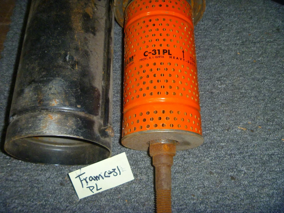 1955-1958 FRAM Pontiac Pathfinder Cartridge By-Pass Oil Filter C-31PL OEM New - Image 1 of 1