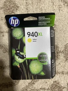 NEW GENUINE - HP 940XL YELLOW INK CARTRIDGE - C4909AN - Sealed Box Exp 3/2018 - Picture 1 of 3