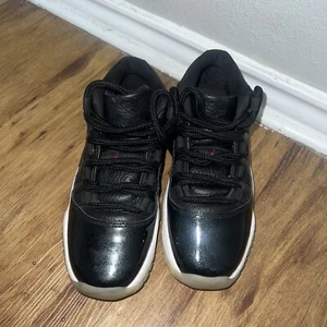 Nike Air Jordan 11 Retro Low GS '72-10' 2022 528896-001 Sz 5 - Picture 1 of 8
