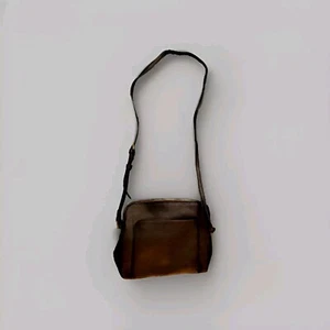 Universal Thread Goods Company schwarz Kunstleder langer Riemen mittelgroß eckig - Bild 1 von 10