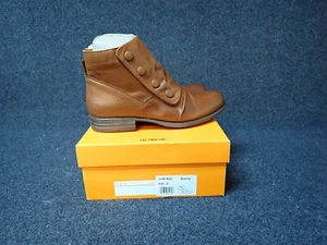 NEW Miz Mooz Lowe Wide Leather Button Ankle Boots Brandy Women's EU 39 (SS39) - Picture 1 of 6