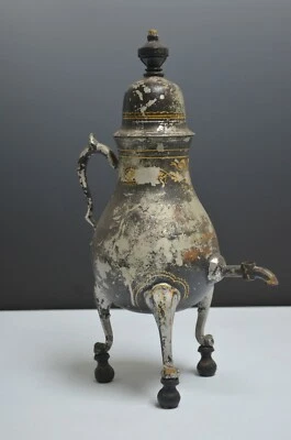 Tole Samovar holandês do século XIX pintado de preto com decoração dourada como está - Imagem 1 de 4