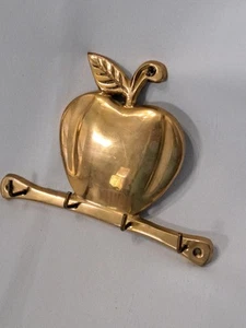 Vintage Solid Brass Apple Shaped 4 Hook Wall Hanging Key Holder - 6.25" x 4.75" - Picture 1 of 8