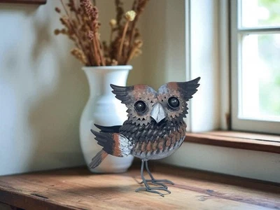 Estatuilla rústica de pájaro búho grueso de metal de 7,75" de alto estatua hogar patio jardín arte Foto 1 de 4
