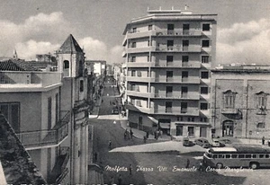 Cartolina Molfetta Piazza Vittorio Emanuele E Corso Margherita - Foto 1 di 1