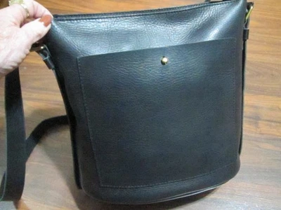 ВИНТАЖНЫЙ ТОНКИЙ ЧЕРНЫЙ ГЛАДКАЯ ПЕРЧАТКА КОЖИ «MADEWELL» БОЛЬШОЙ ВЕДРО СУМКА ЧЕРЕЗ ПЛЕЧО - Изображение 1 из 4