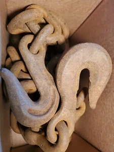 Vintage Towing Chain, Rusty 8 Foot Hoist Chain - Picture 1 of 5