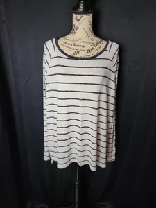 Old Navy White With Black Stripes Sweater Women's Size XXL - Picture 1 of 6
