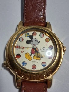 Vintage Mickey Mouse Disney SM World Watch LORUS New Battery Works Great - Picture 1 of 7