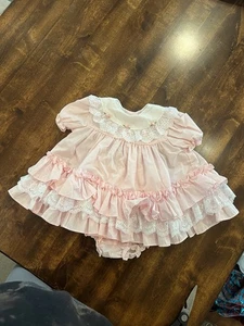 Vintage BRYAN & CO Kleid Mädchen Baby (18 Monate) Weihnachten rosa Spitze Schweizer Punkte Blumen - Bild 1 von 17