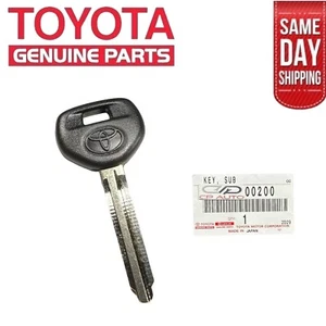 OEM 03 - 09 TOYOTA RAV4 MASTER FACTORY DEALER UNCUT KEY BLANK OEM NEW - Picture 1 of 6